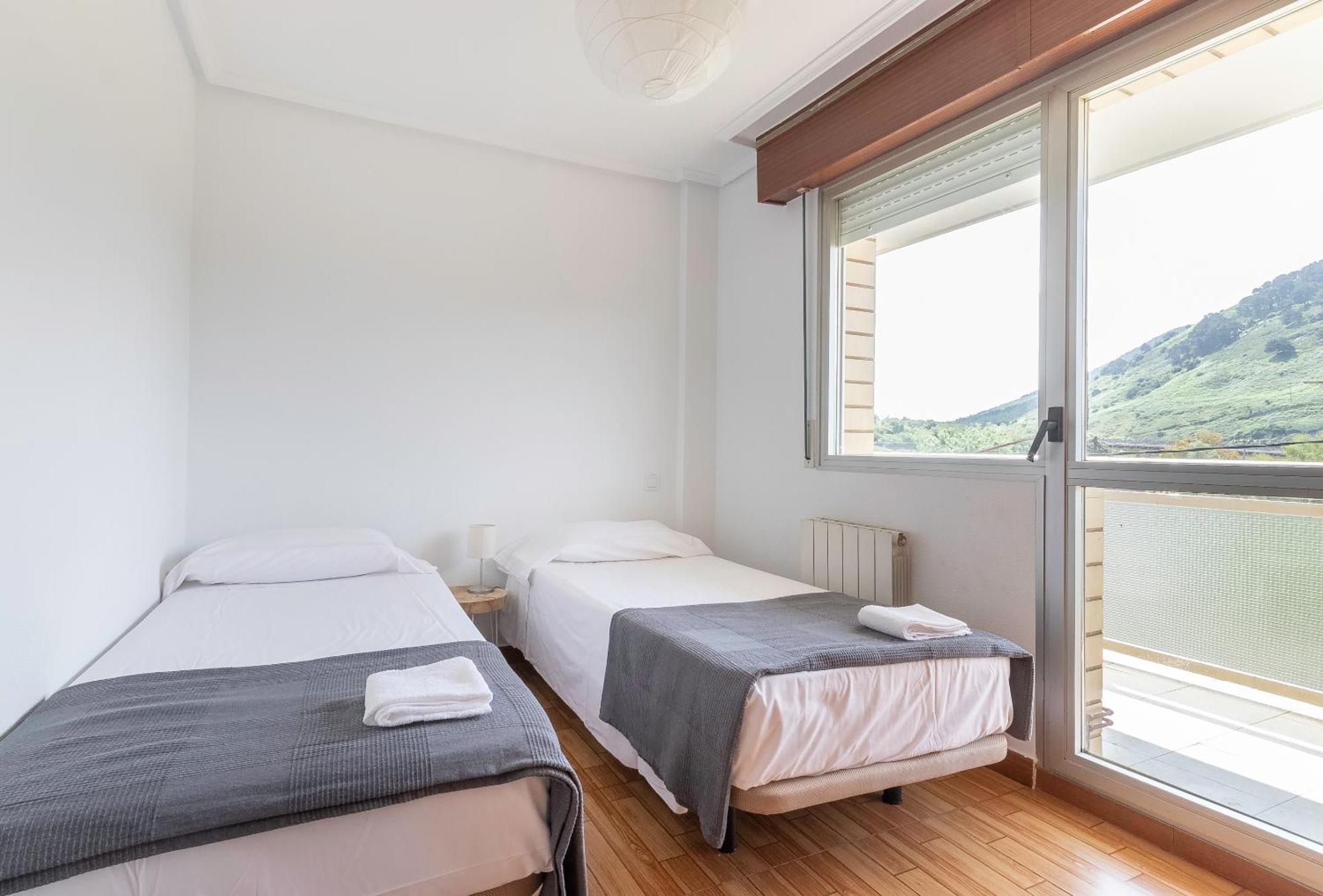 La Arena Apartamentos Zierbena Buitenkant foto